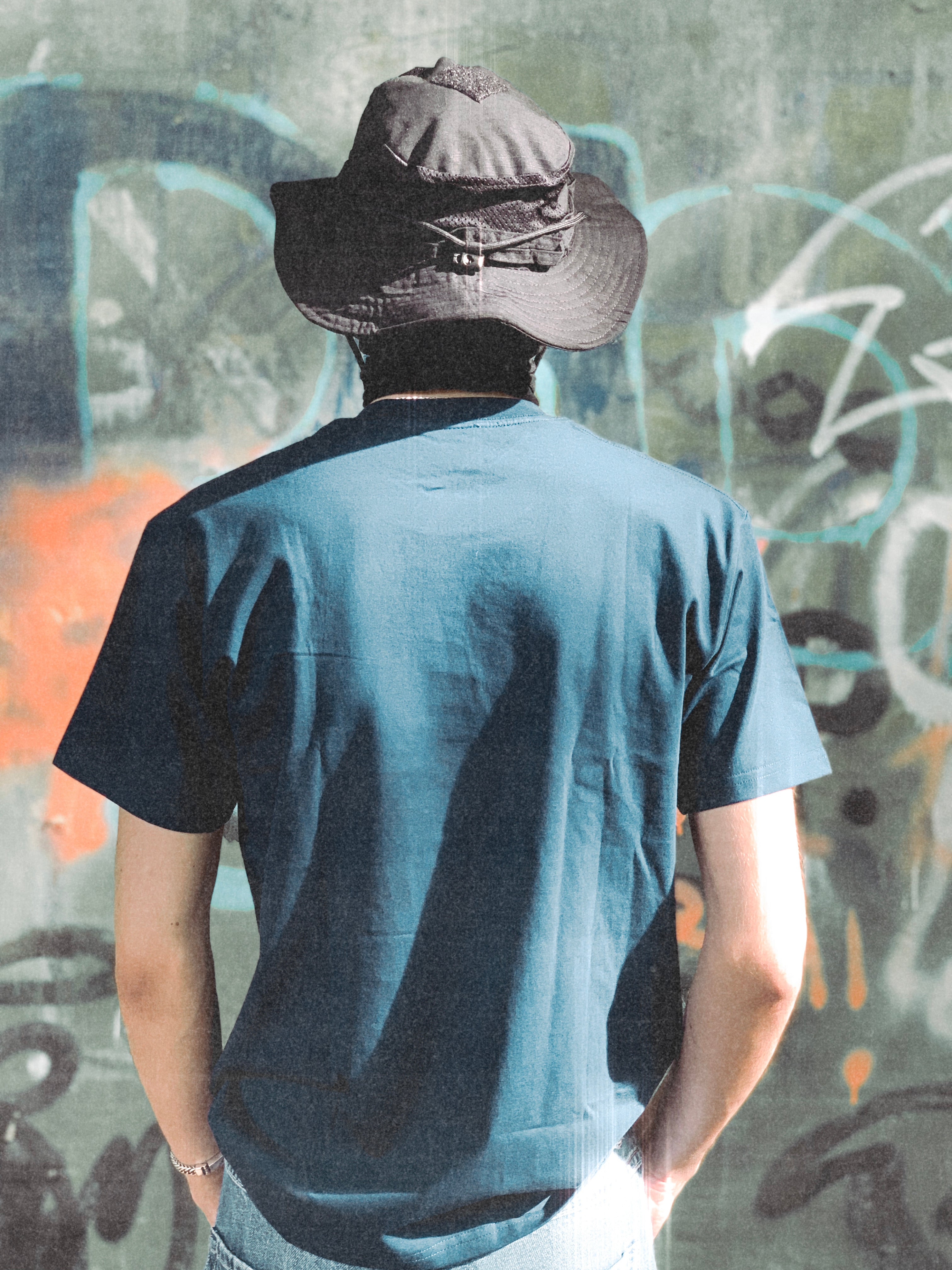TAVRIA Night Raid — T-Shirt mit Combat-Art im Military-Stil